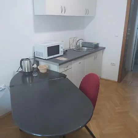 Apartment Sladojevic *
